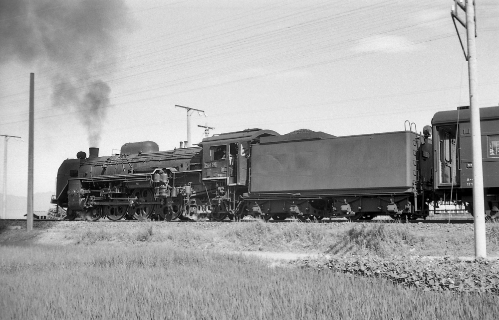 125列車 C6029 鹿児島本線肥後高田 1968.8