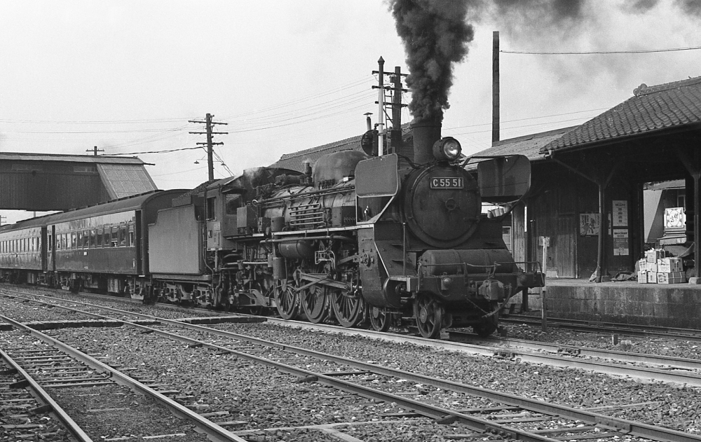 737列車 C5551 筑豊本線筑前植木 1970.3.27