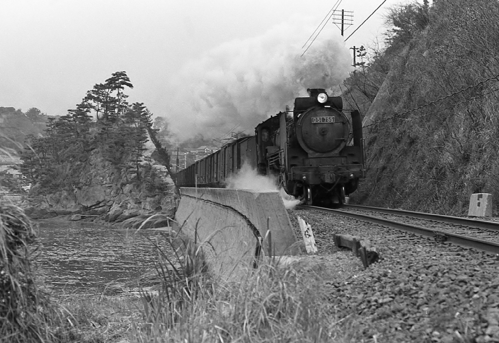 674列車 D51755 呉線仁方 1970.3.22