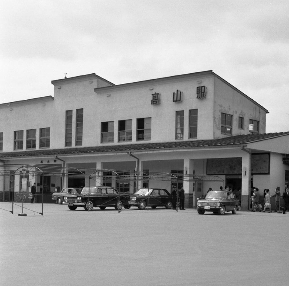 1966年の高山駅