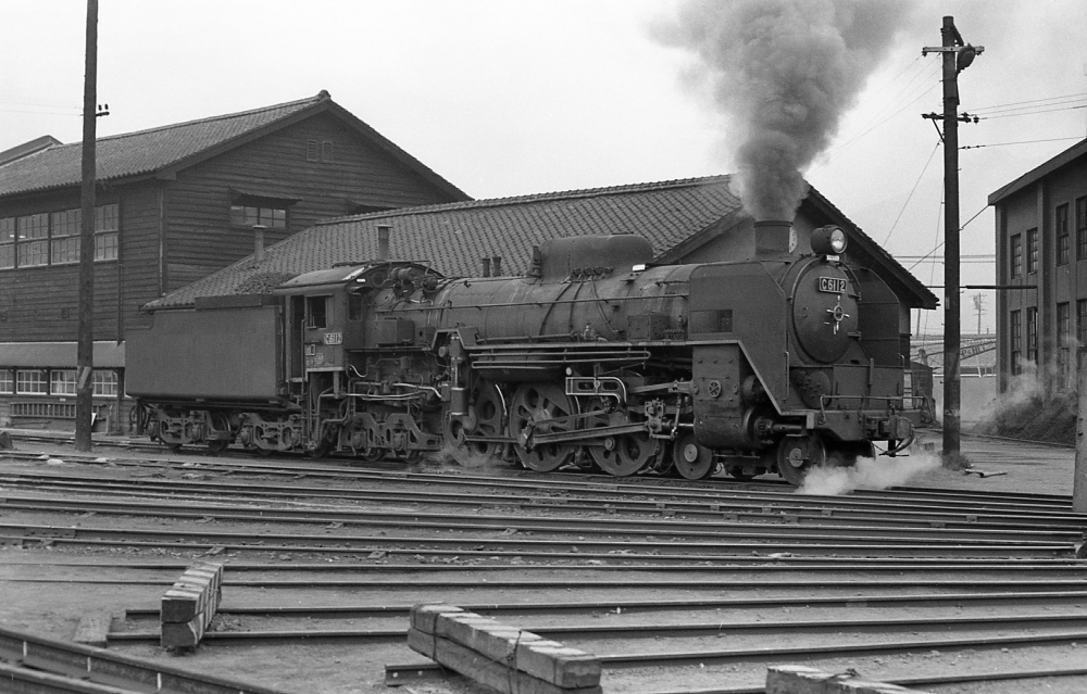 『もう一つの南のハドソン』 C6112 鹿児島機関区 1970.3.26