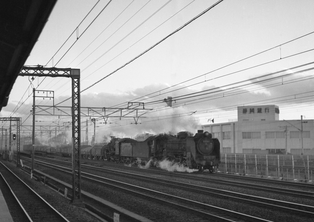 『稲沢線のトンボ重連』 枇杷島(名鉄栄生より) D51+C50101 1969.1.1