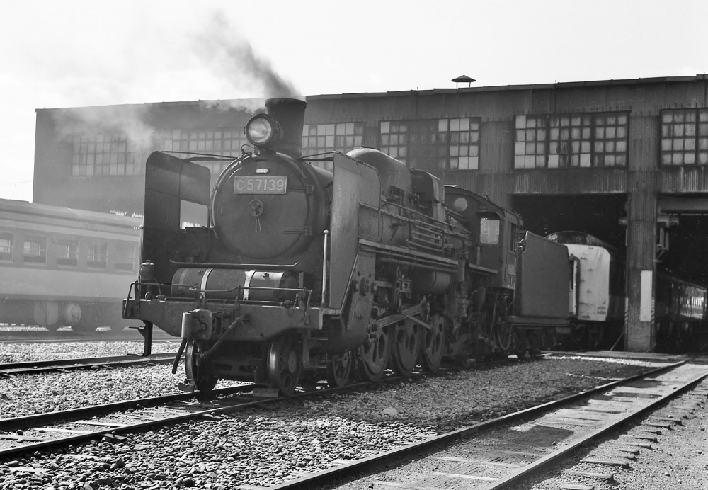 『名古屋区のエースC57139』 名古屋機関区 1967年頃