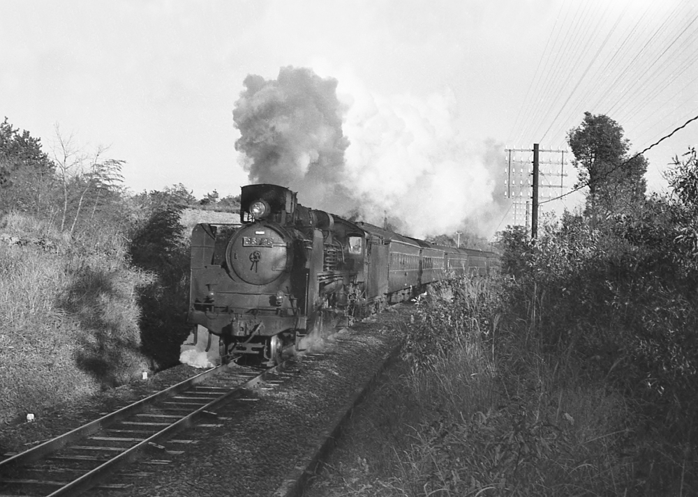 821列車 C5726 紀勢本線徳和 1970.12.20