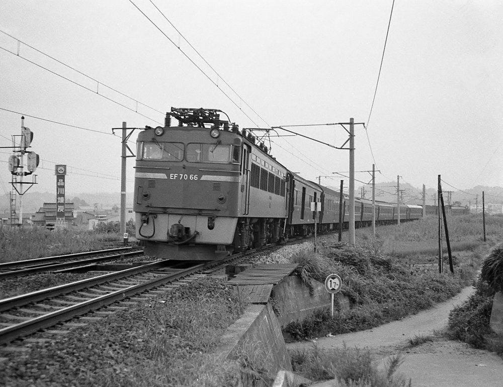 急行603列車越前 EF7066 北陸本線津幡 1970.8.4