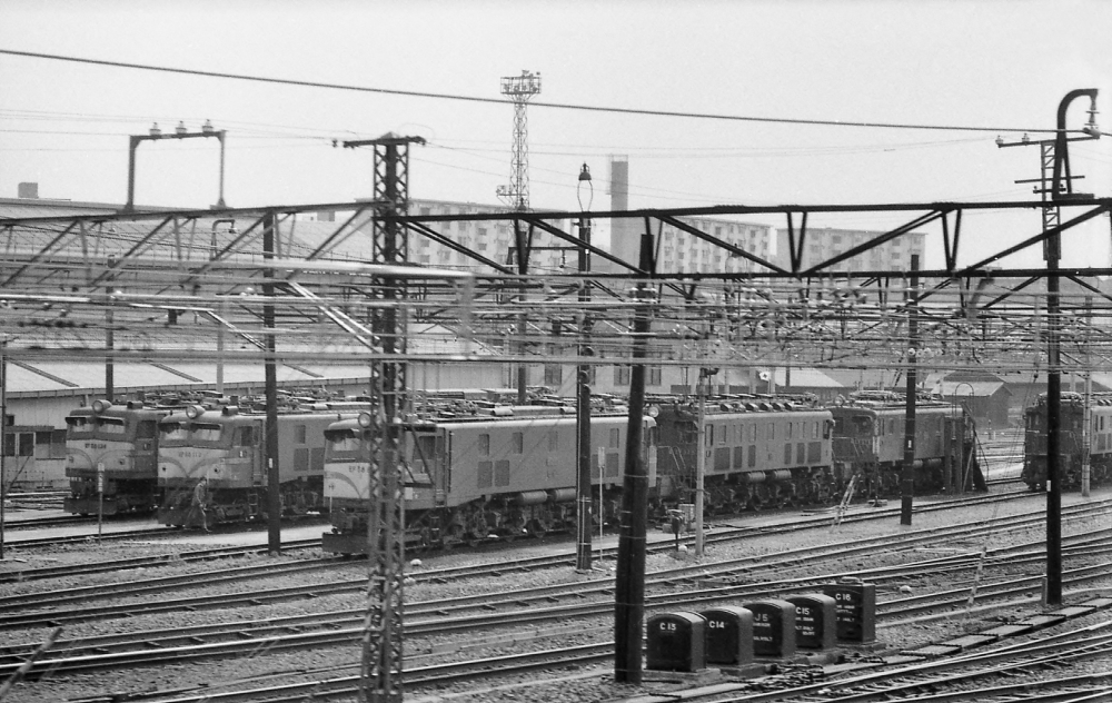 『旅客機の定宿』 田端機関区 1969.5