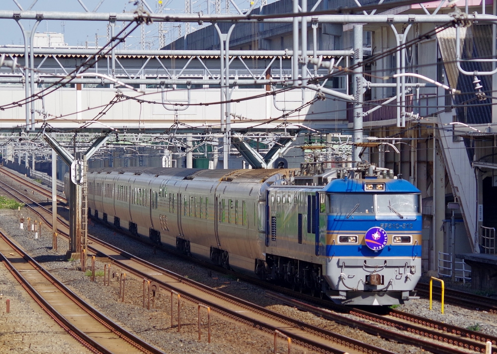 8010列車カシオペア EF510-512 東北本線東十条 2014.9.28