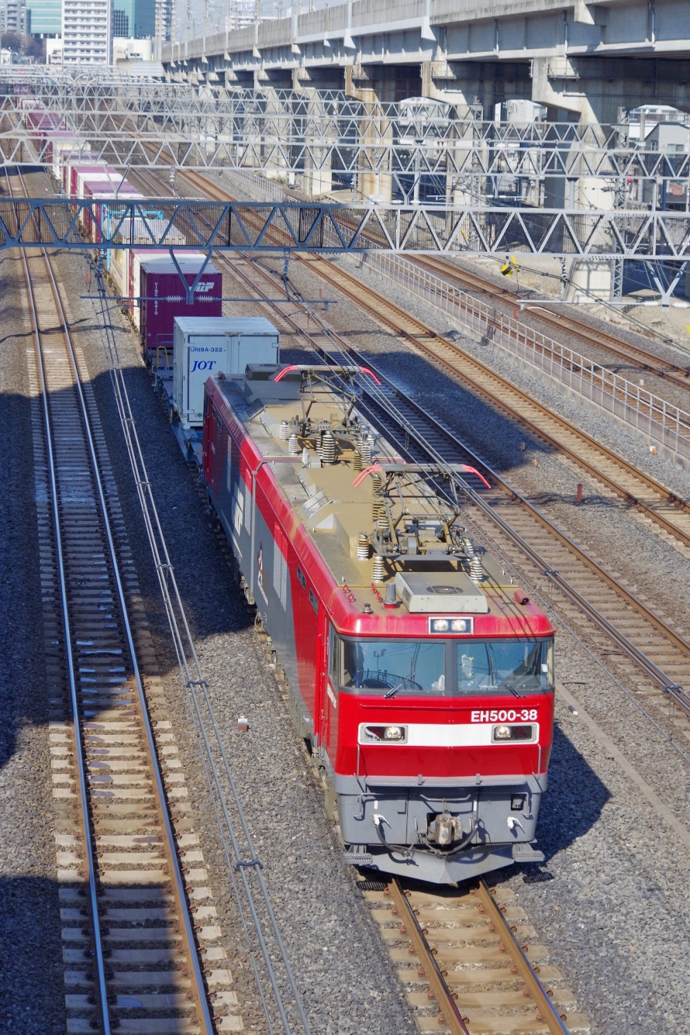 3086列車 EH500-38 東北本線東十条 2015.2.11