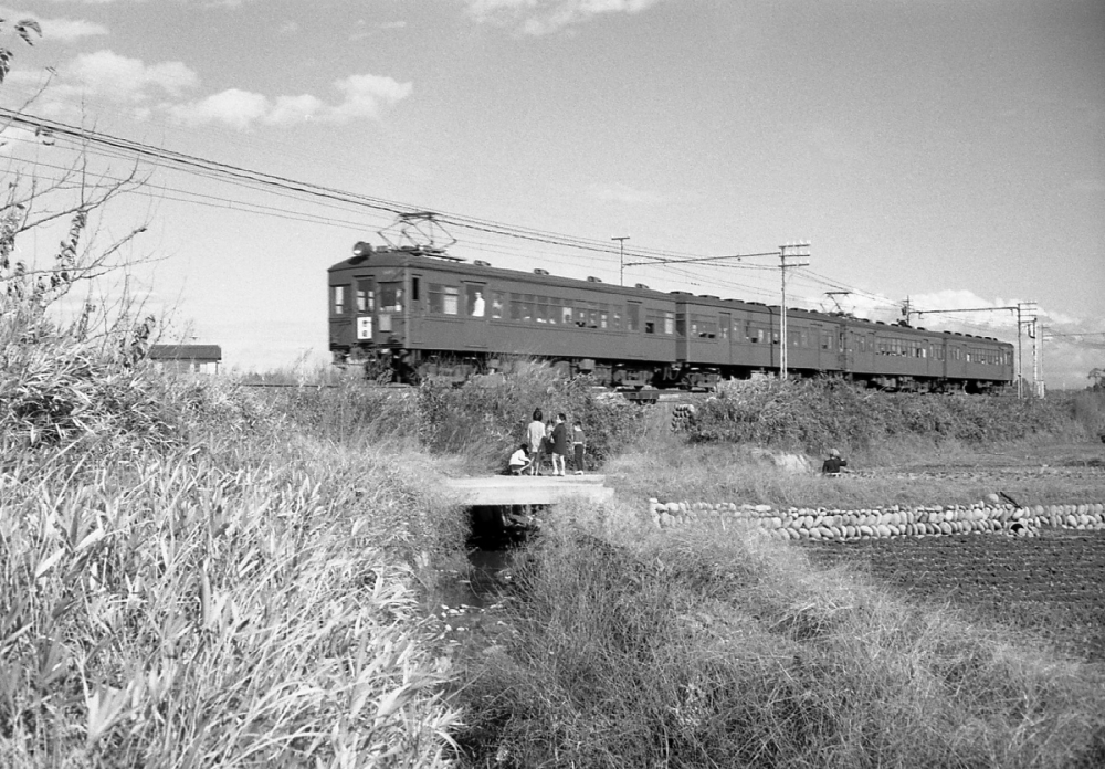 『小川遊び』 モ801ほか 柏森 1969.11.16