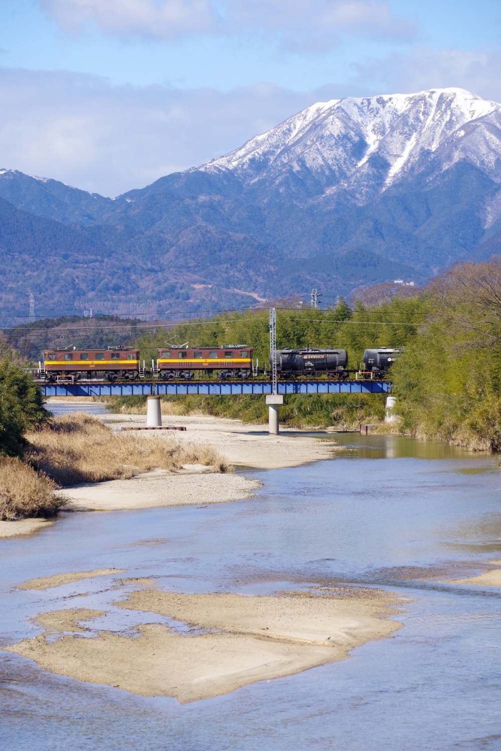 『竜ヶ岳と朝明川と』 三岐線3714列車 ED45+ED45 保々 2018.1.14