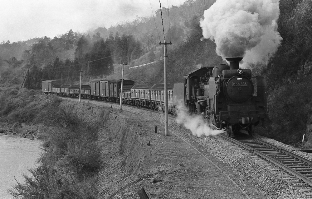 785列車 C58338 美祢線湯ノ峠 1970.3.23