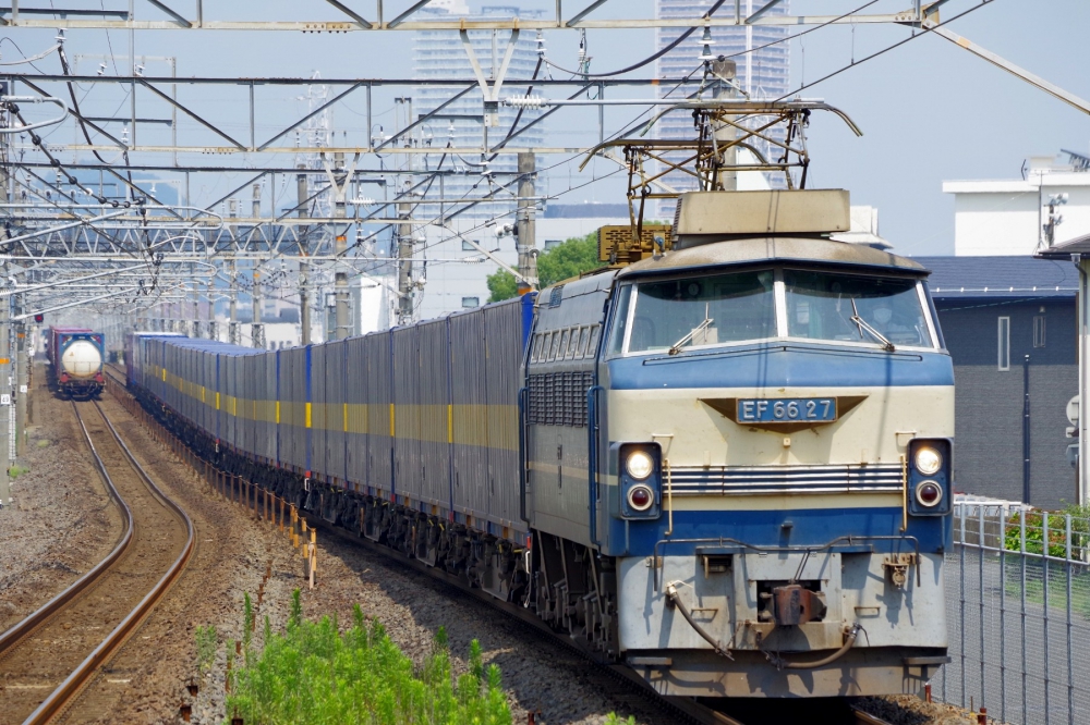 『イエローラインを従えて』2059列車 EF6627 東海道本線西岐阜 2020.8.4