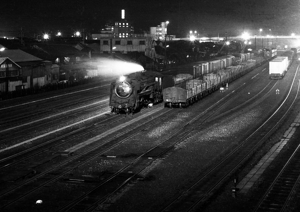 『笹島の夜』 列車番号不明 D51772 1968年