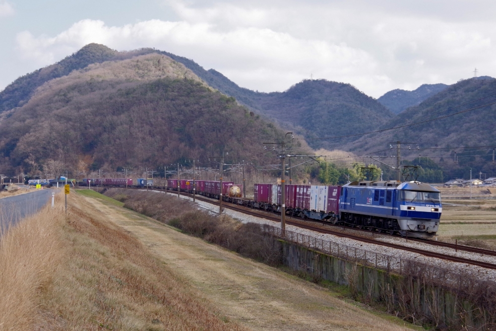 『右から左へ』1071列車 EF210-108 山陽本線熊山 2019.2.2