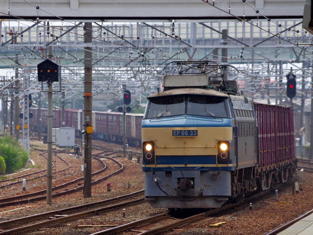 『長大編成を従えて』 5091列車 EF6633 清洲 2015.7.11