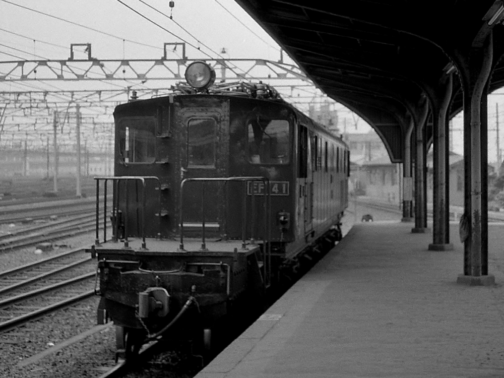 EF141 大阪駅 1967.8