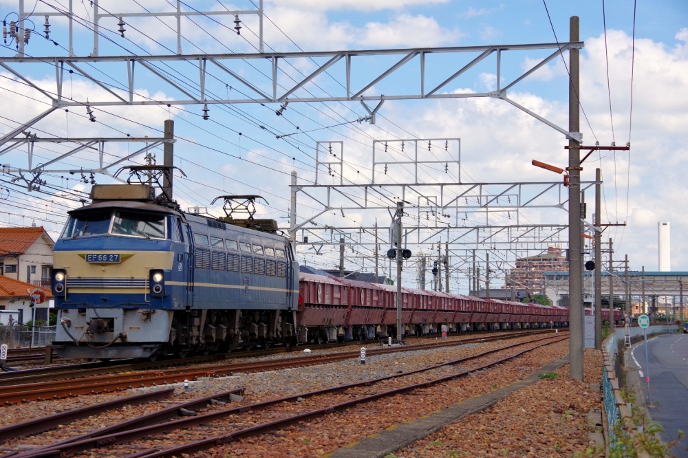 『赤ホキを従えて』5780列車 EF6627 清洲 2021.7.17